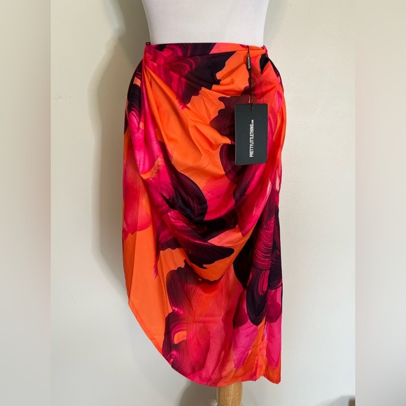 Pretty Little Thing Orange & Pink Abstract Print Ruched Midi Skirt - Picture 7 of 7